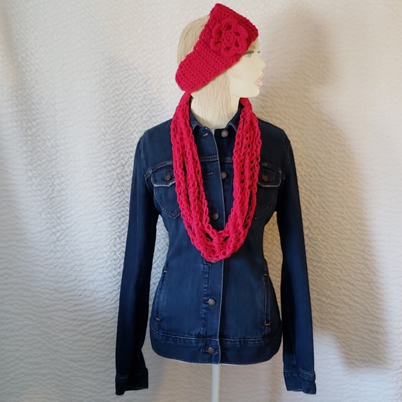 Hot Pink Flower Headband Scarf Set. Crochet. Chain - Picture 7 of 7